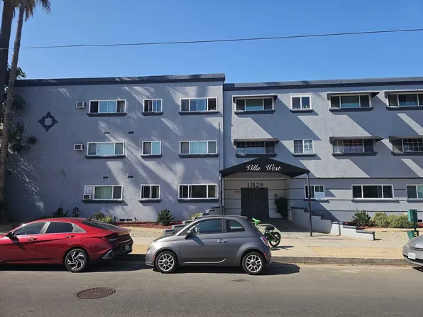 (undisclosed Address), Van Nuys, CA 91401