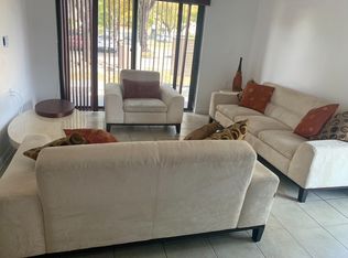 7055 NW 179th St APT 104, Hialeah, FL 33015