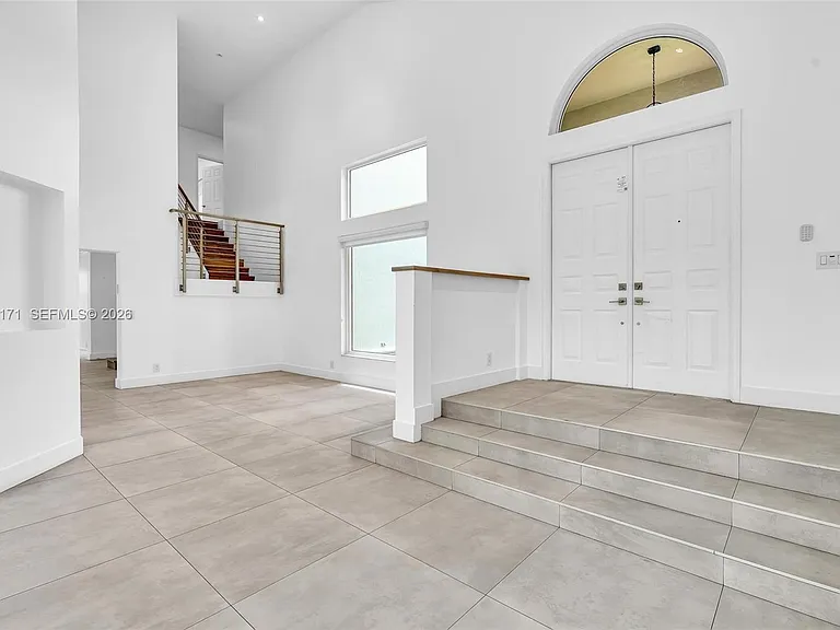 3433 SW 52nd Ct — Photo 8