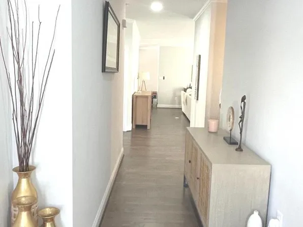 915 Hickory Cir, La Plata, MD 20646