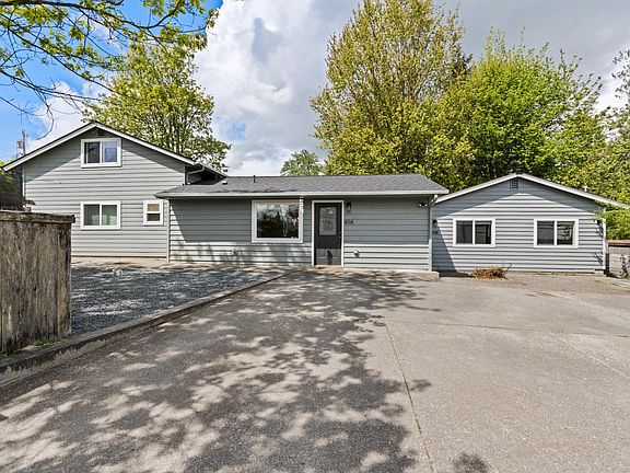 2nd image of 411 Rhodora Heights Rd #B