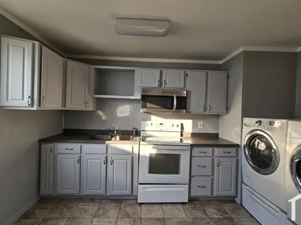 1701 Earhart Rd, Essex, MD 21221