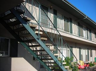 16 W Islay St APT 1, Santa Barbara, CA 93101