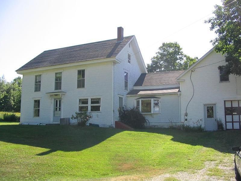 2nd image of 844 Stetson Rd
