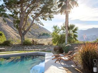 2233 E Smokewood Ave, Palm Springs, CA 92264