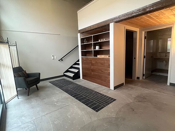 2nd image of 122 W 5th St