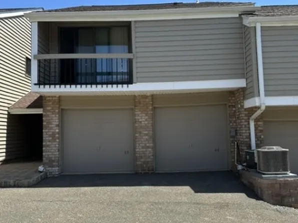 84 Overlook Dr, Union Twp., NJ 08809