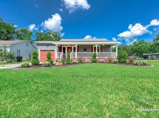 1419 S Durant St, Alvin, TX 77511