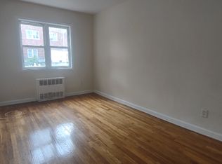 964 E 100th St #964, Brooklyn, NY 11236