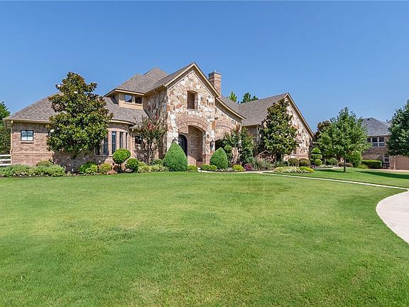 2nd image of 4109 Equestrian Ct