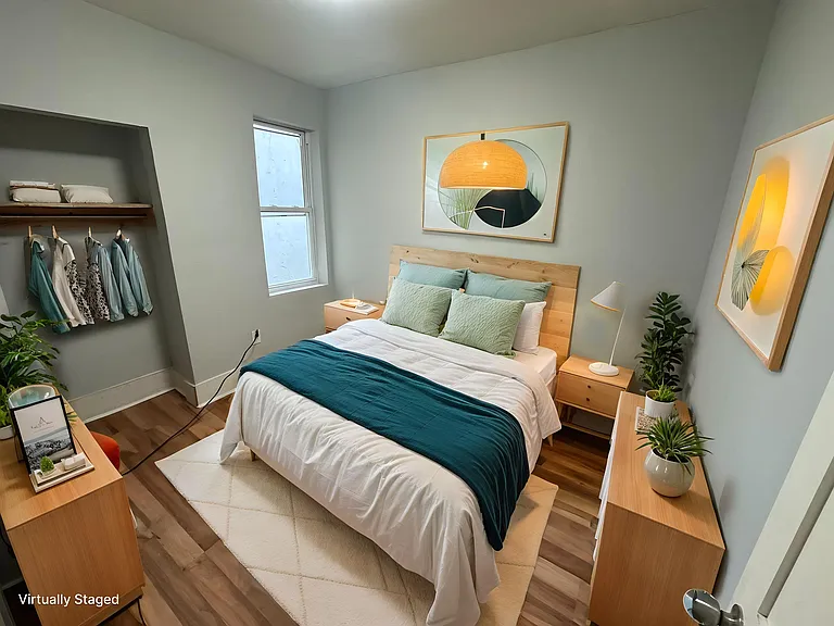 3250 N Hope St — Photo 3