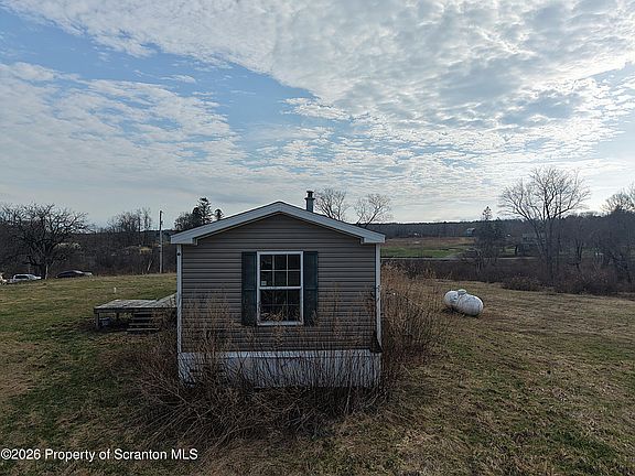 5th image of 65 Ross Hill Rd