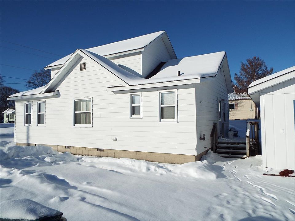 1st image of 249 Schoolcraft Ave