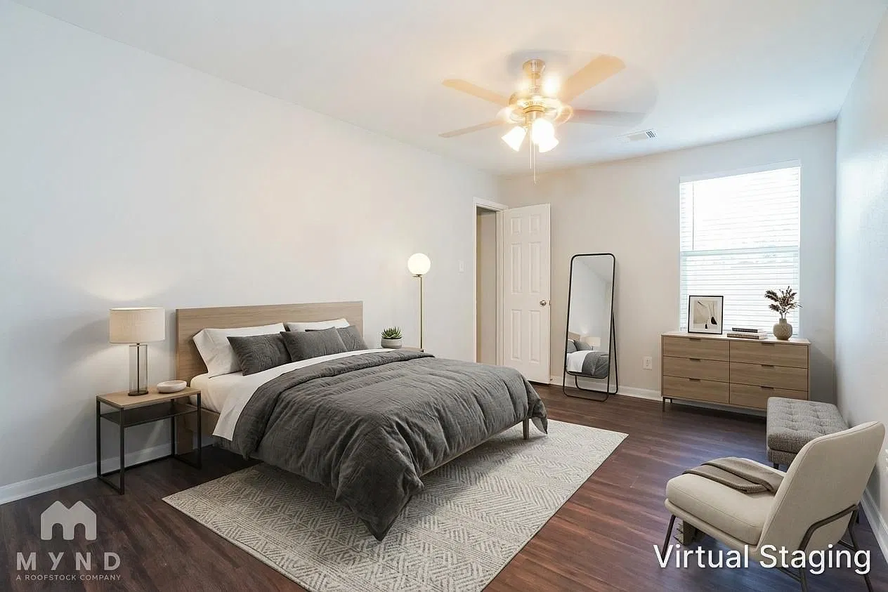 4 bed, 2.5 bath, 2593 sqft, $2,349 — Photo 3