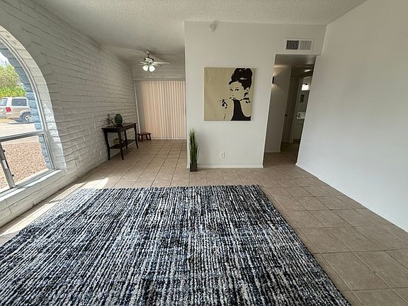 3rd image of 1141 N April Cir APT A