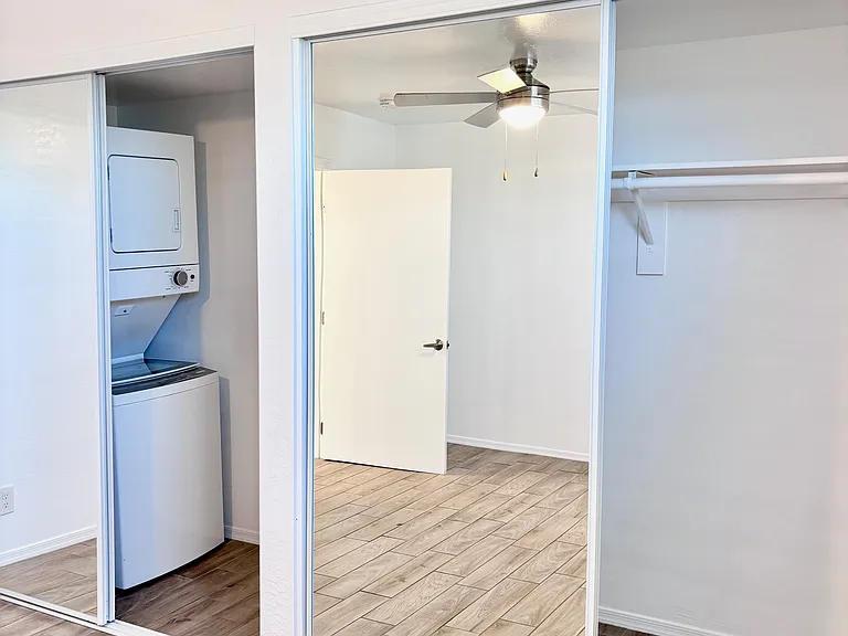 Apache Lofts — Photo 21