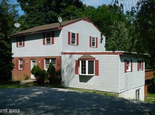 121 Greenridge Rd, Lutherville, MD 21093