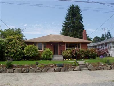 11253 Fremont Ave N, Seattle, WA, 98133