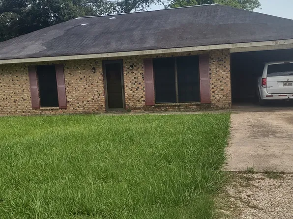 1005 Lester Dr, Breaux Bridge, LA 70517