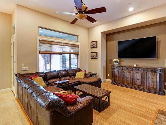 5th image of 13714 N Napoli Way