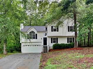 26 Nottingham Dr NW, Cartersville, GA 30121