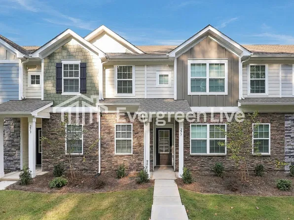 277 4th St, York, SC 29745