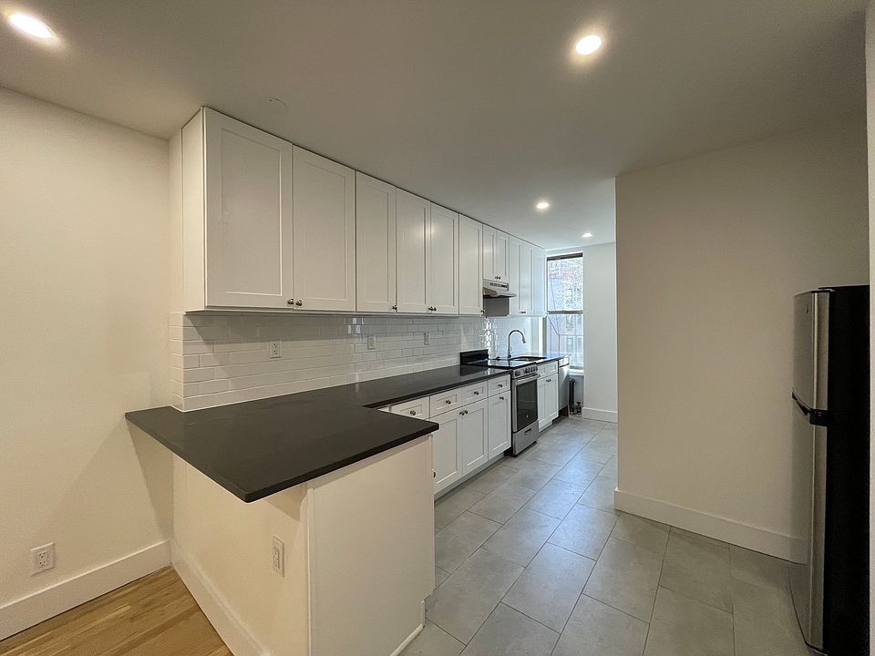 1st image of 1601 York Ave APT 4B