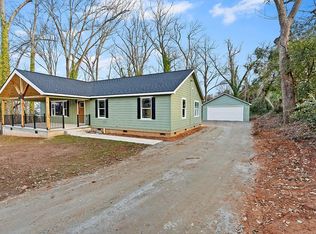 204 E Pinckney St, Abbeville, SC 29620