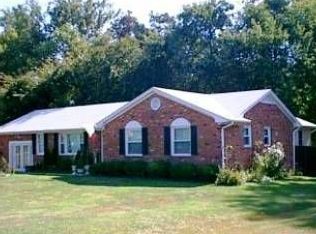 47 Alma Ln, Colonial Beach, VA 22443