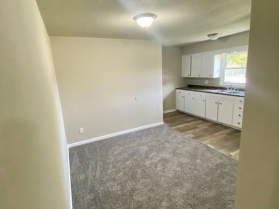 3rd image of 410 S 6th St Unit 4