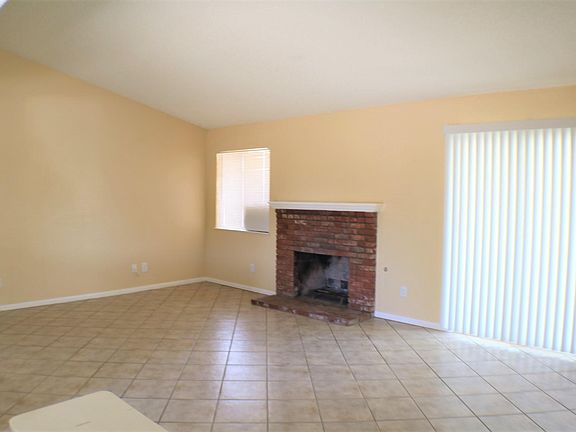 3rd image of 38900 E 164th St E St