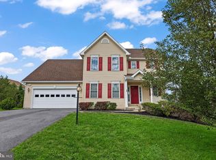 41 Le Fevre Ln, Martinsburg, WV 25404