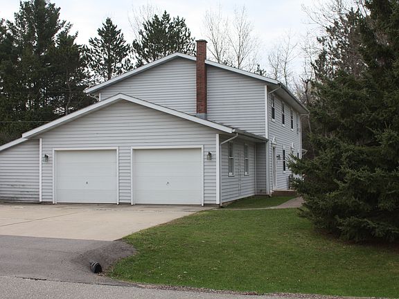 2nd image of 1321 N Lincoln Ave