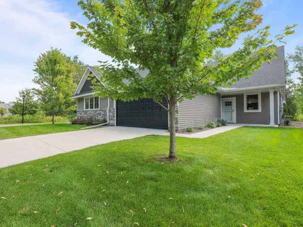 4403 150th St N, Hugo, MN 55038