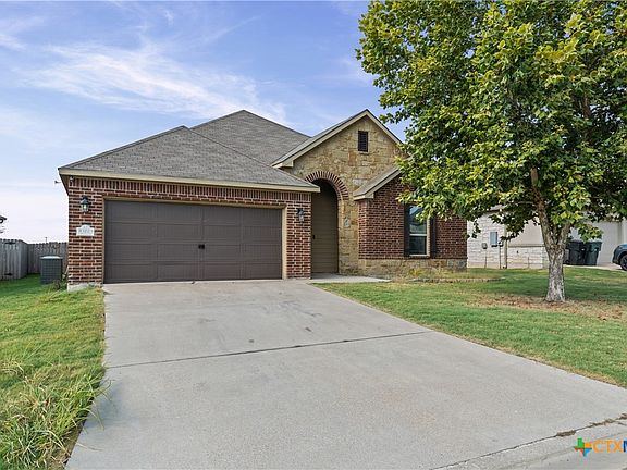 2nd image of 10223 Alamosa Ln
