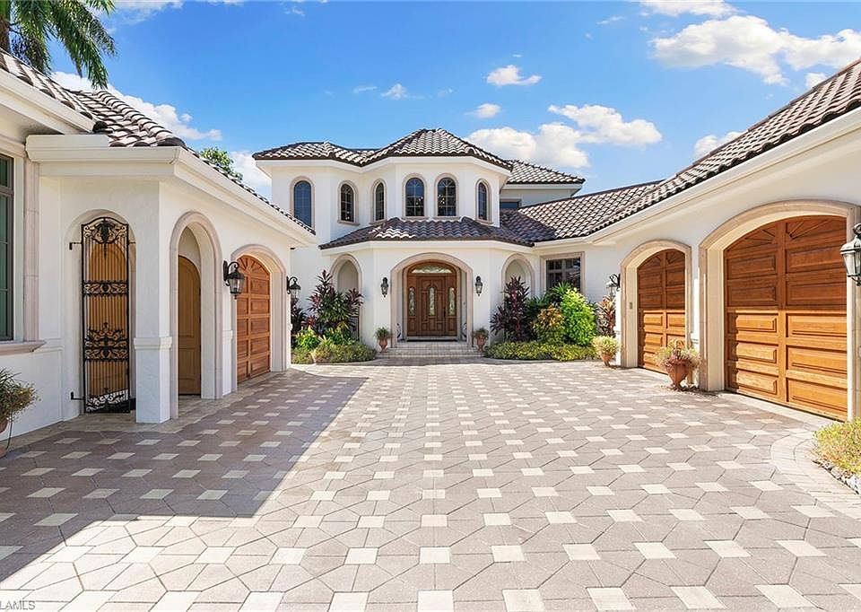 1st image of 605 Palm CIR E
