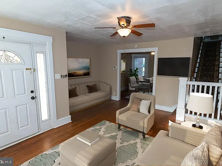 335 Stuart Ave — Photo 3