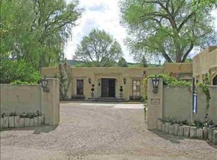 405 Cordoba, Taos, NM 87571