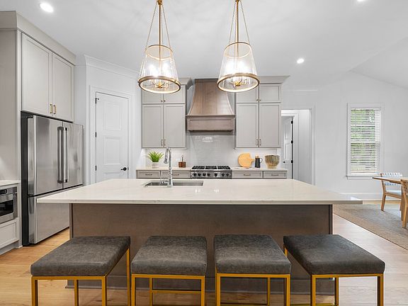 5th image of 2637 Trifle Ln