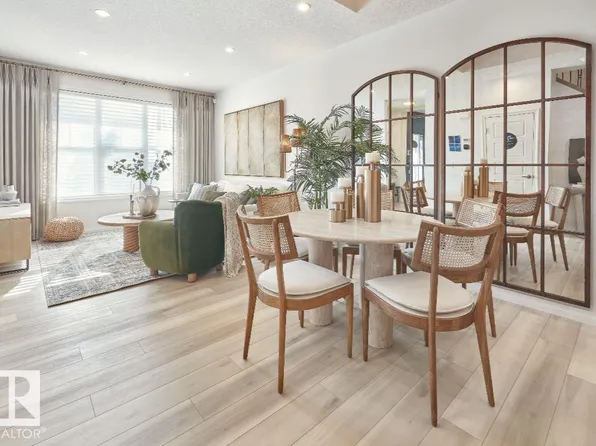 1218 Keswick Dr SW, Edmonton, AB T6W 4T4