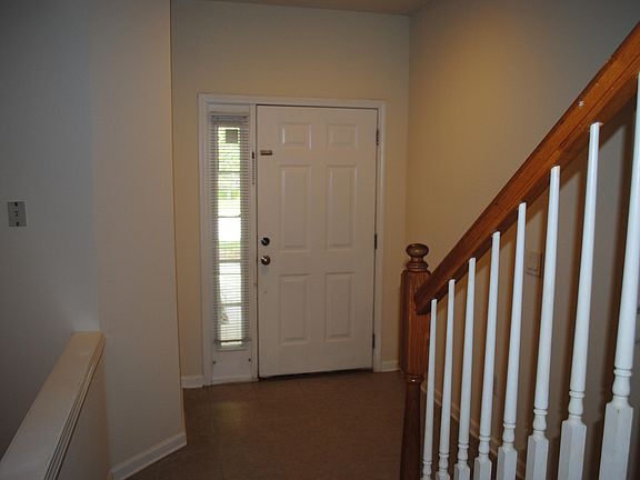 3rd image of 4126 Crownwood Dr