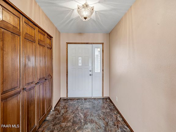 3rd image of 11514 E Horseshoe Ln