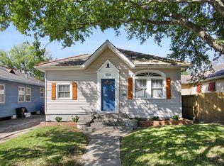 3526 Piedmont Dr, New Orleans, LA 70122