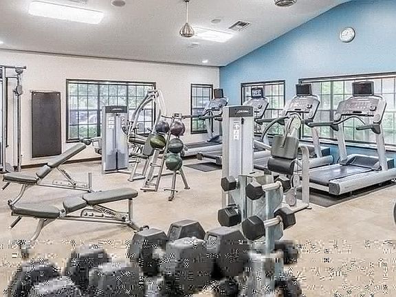 2nd image of 502 S Howard Ave #101