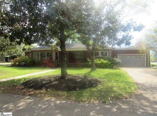 109 Ridge Rd, Lyman, SC 29365