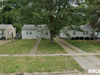 2133 E Monroe St, Springfield, IL, 62703
