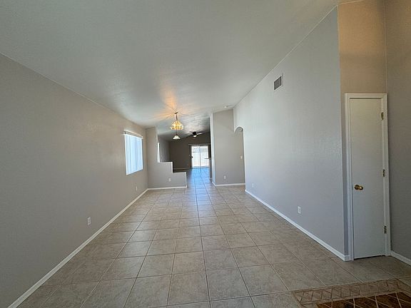 5th image of 2409 S Saint Thomas Aquinas Dr