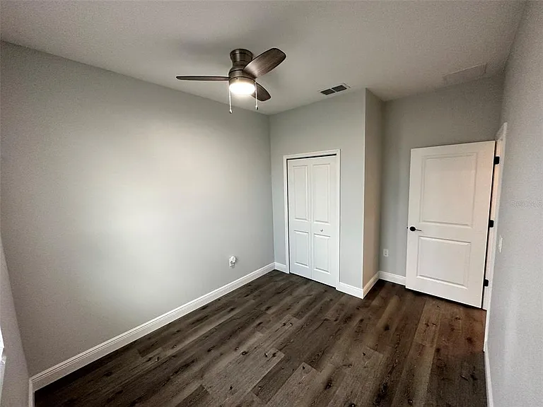 1361 Sacramento St — Photo 25