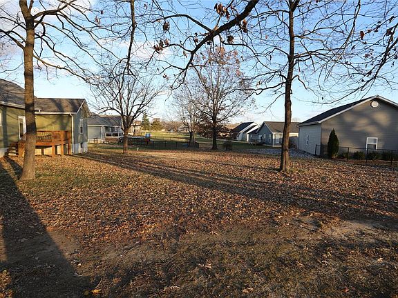 4th image of 2408 W Donna Dr
