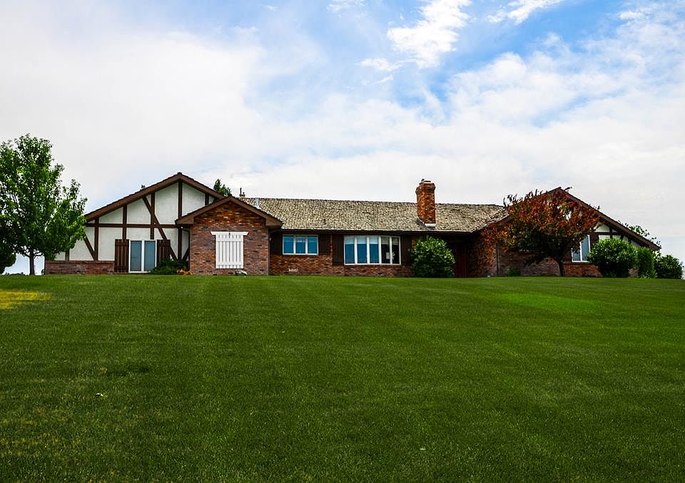 1st image of 4730 E Comish Dr
